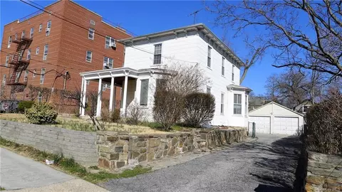 47 N Fulton Ave, Mount Vernon, NY 10550