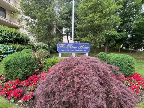 150 Overlook Ave #8T, Peekskill, NY 10566
