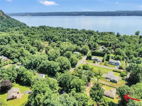 204 Bliss Ln, Clarkstown, NY 10960