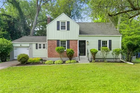 296 Spackenkill Rd, Poughkeepsie, NY 12603