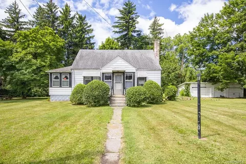 111 Stewart Ave Ext, Newburgh, NY 12550