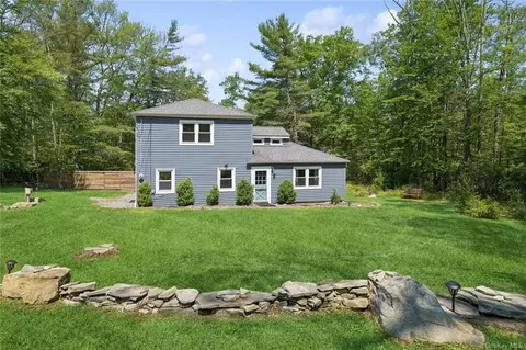 96 White Rd, Lumberland, NY 12737