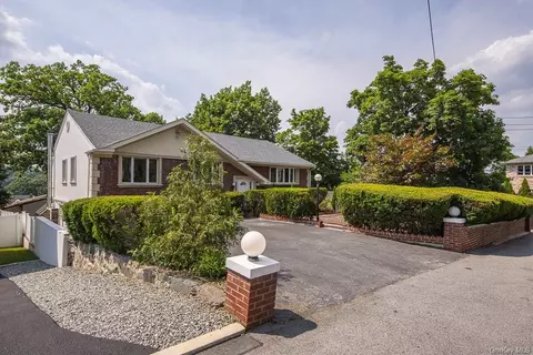 148 Brewster Ave, Yonkers, NY 10701