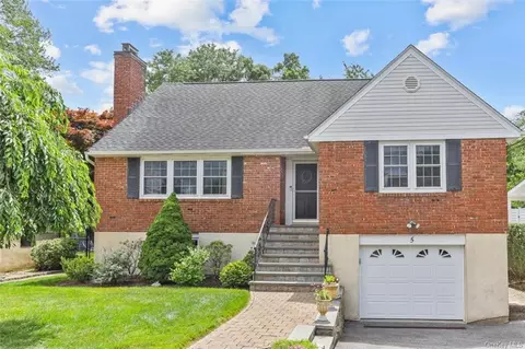 5 W End Pl, Harrison, NY 10528