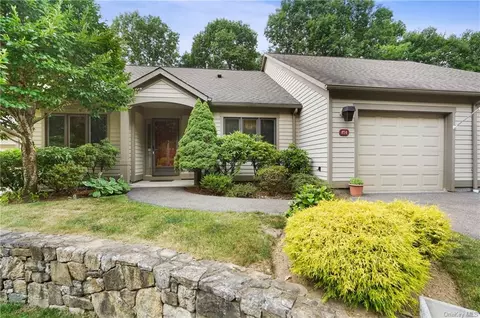 871 Heritage Hls #B, Somers, NY 10589