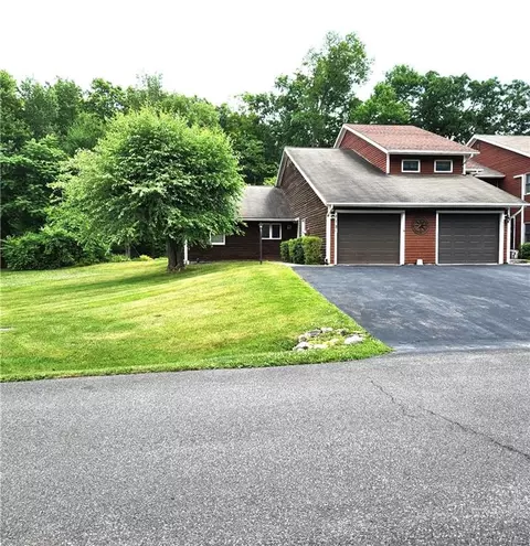113 Quail Dr, Ulster, NY 12401