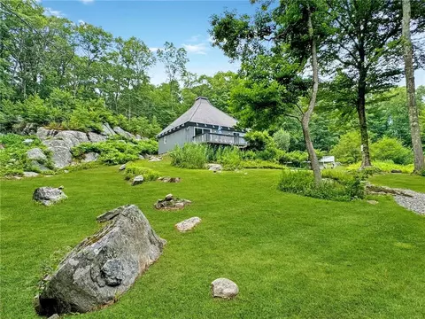280 Rushmore Rd, Stormville, NY 12582