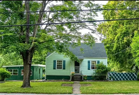 120 West St, Warwick, NY 10990