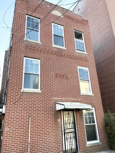 606 Burke Ave, New York, NY 10467