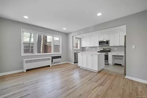 5 Walnut St #B-18, Rye, NY 10580