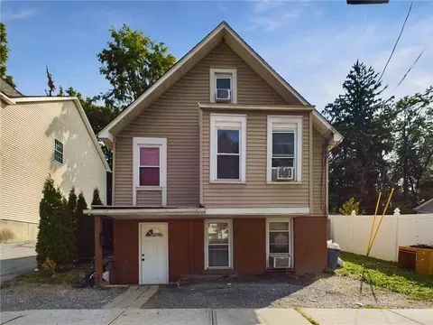 244 Robinson Ave, Newburgh, NY 12550
