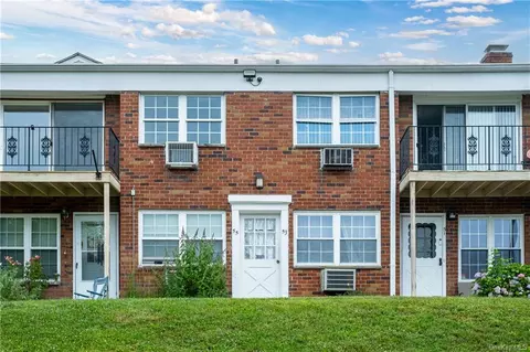 5 Colonial Rd #55, Beacon, NY 12508