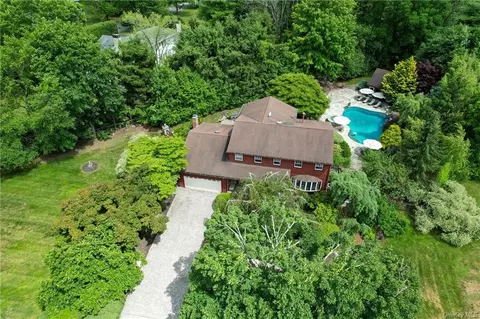 15 Copeland Dr, Ramapo, NY 10901
