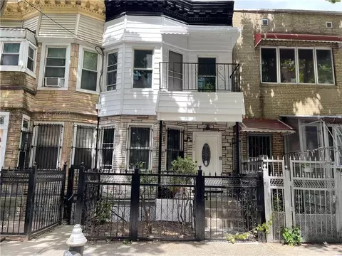 1405 Nelson Ave, New York, NY 10452