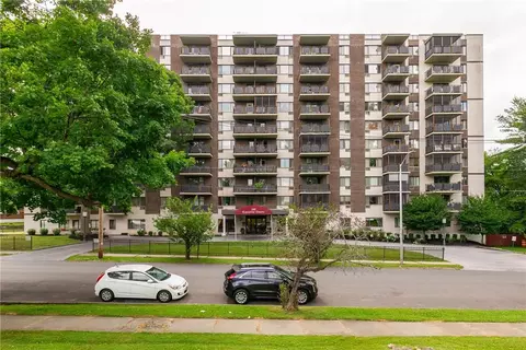 160 Academy St #4H, Poughkeepsie, NY 12601
