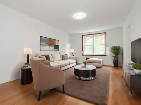 90 Union St #2A, New Rochelle, NY 10805