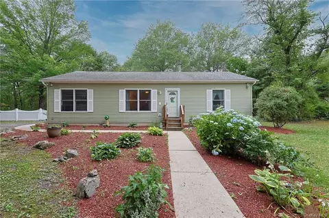 239 Browns Rd, Walden, NY 12586