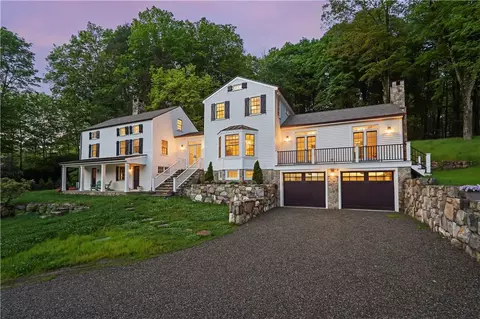 351 Mt Holly Rd, Katonah, NY 10536