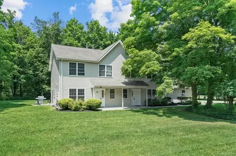 409-411 Kings Hwy, Warwick, NY 10990