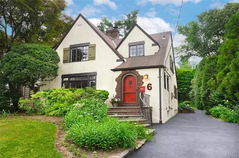 6 Windsor Rd, Greenburgh, NY 10706