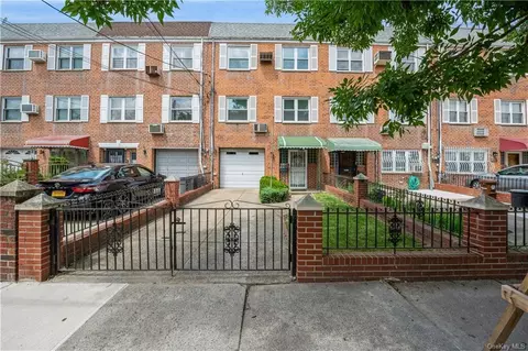 73-09 31st Ave, New York, NY 11370