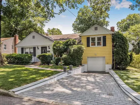 96 Patton Dr, Yonkers, NY 10710