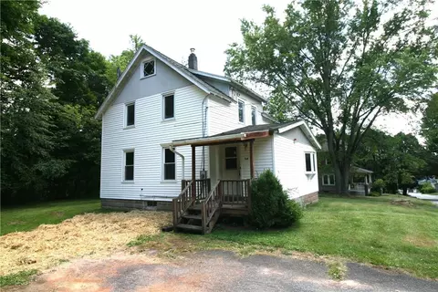 50 Jefferson Ave, Callicoon, NY 12748
