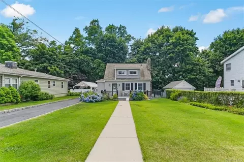 9 Young Ave, Cortlandt, NY 10520