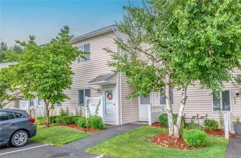 434 Gregory Ct, Lloyd, NY 12528