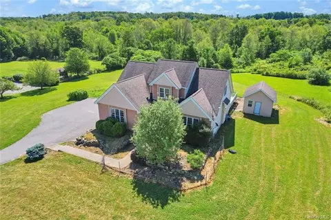 735 State Route 302, Crawford, NY 12566