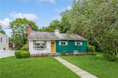 71 Melrose Ave, Cortlandt, NY 10520