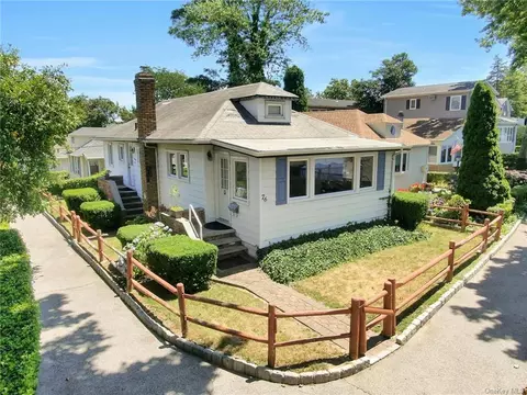 76 Indian Trl #76, Bronx, NY 10465