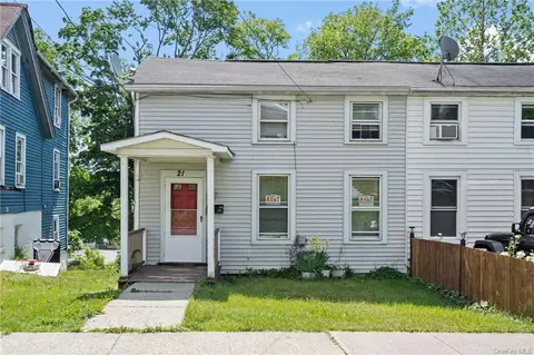 21 Du Bois Ave, Poughkeepsie, NY 12601
