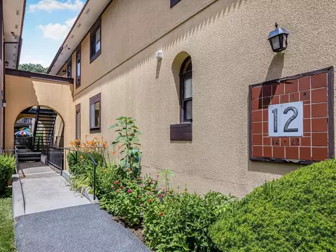 12 Granada Cres #22, Greenburgh, NY 10603