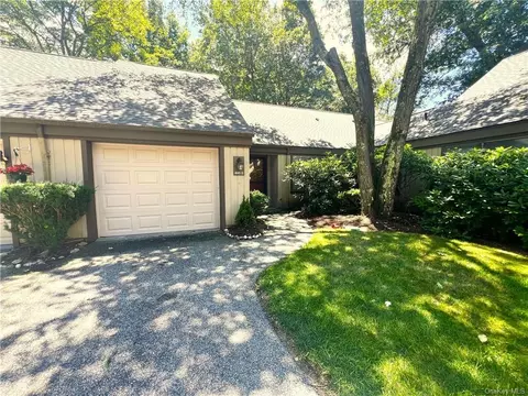 445 Heritage Hls #D, Somers, NY 10589
