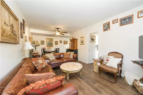 2241 Palmer Ave #1C, New Rochelle, NY 10801