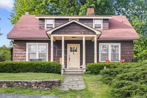 76 Taylor Rd, Mountainville, NY 10953