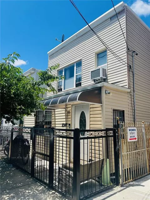 2347 Newbold Ave, New York, NY 10462