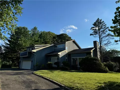 2 Carol Ln, Mamaroneck, NY 10543