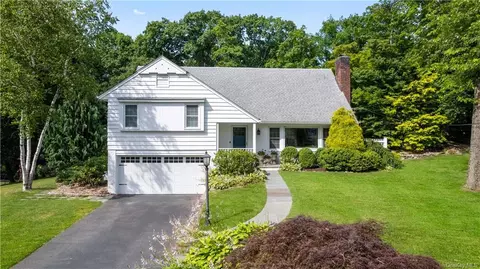 7 Tamarac Cir, Harrison, NY 10528