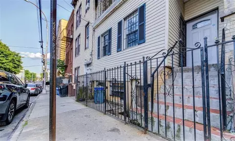 368 E 173rd St, Bronx, NY 10457