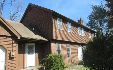 1120 State Route 22, Pawling, NY 12564
