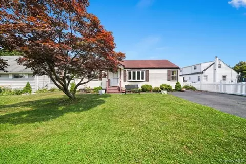 16 Clark Rd, Stony Point, NY 10980