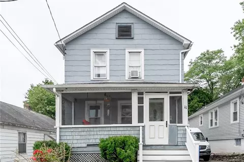 11 Hudson View Ter, Newburgh, NY 12550