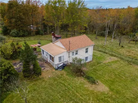 231 Old Turnpike Rd, Mountain Dale, NY 12763