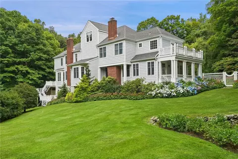 4 Hopes Farm Ln, Bedford, NY 10506