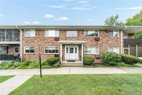 810 Blooming Grove Tpke #67, New Windsor, NY 12553