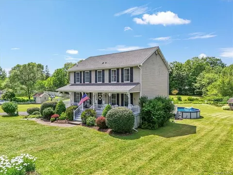 3 Hawk Hill Rd, New Paltz, NY 12561