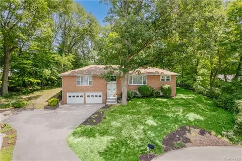 48 Martin Dr, La Grange, NY 12603