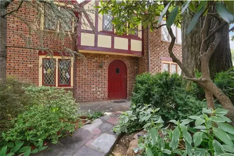 58 Mercer Ave, Greenburgh, NY 10530